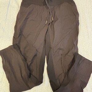 Lululemon Dance Studio Mid-Rise Jogger Full Length Black Size 6